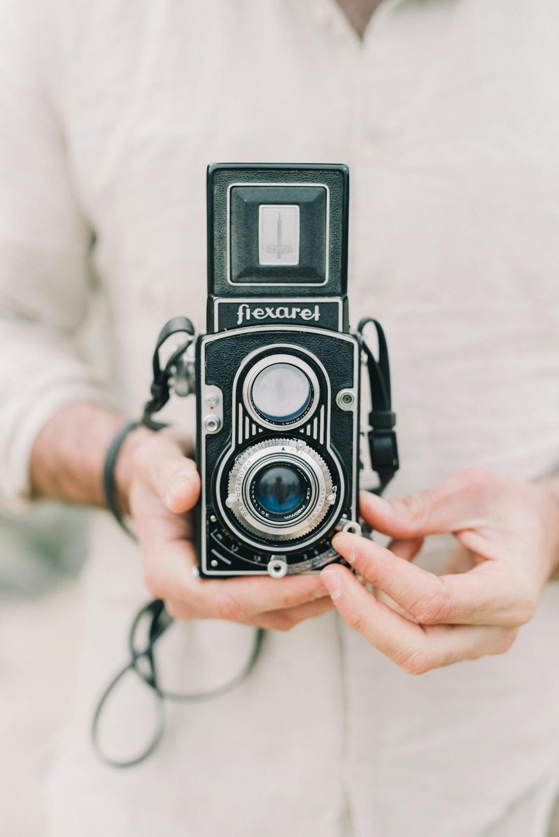 EMC易倍APP · 图文呈现（界面示意）